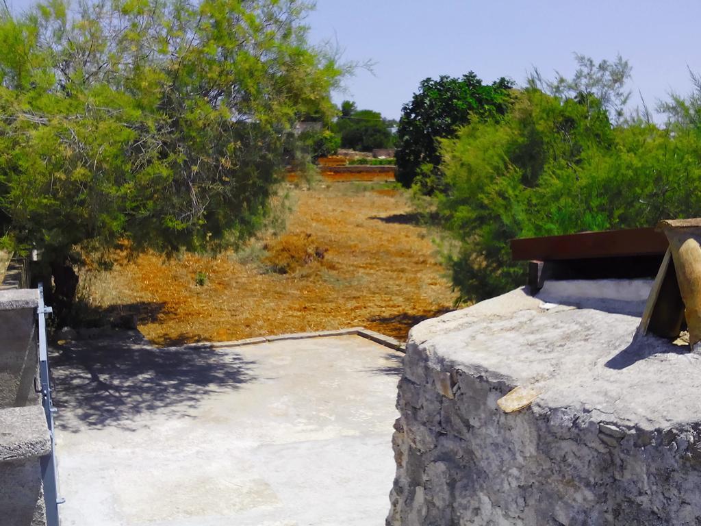 Trullo Don Gabriel Villa Alliste Szoba fotó